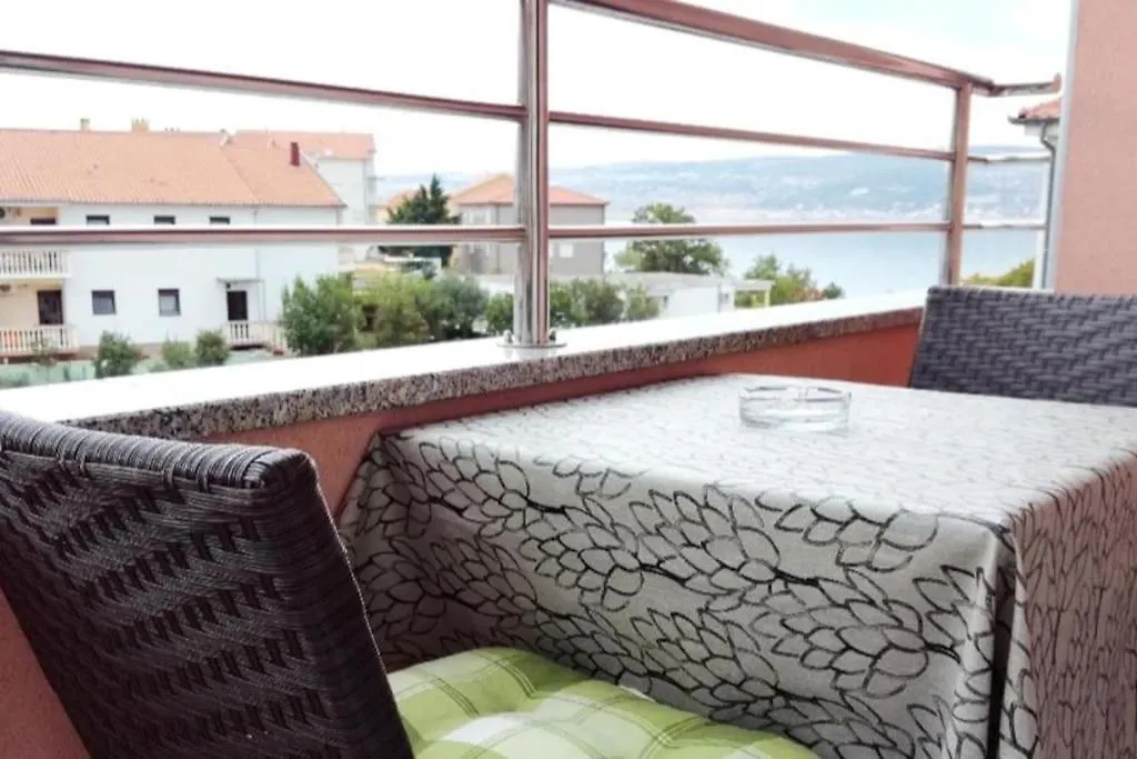 Studio Apartment Marta Starigrad Paklenica